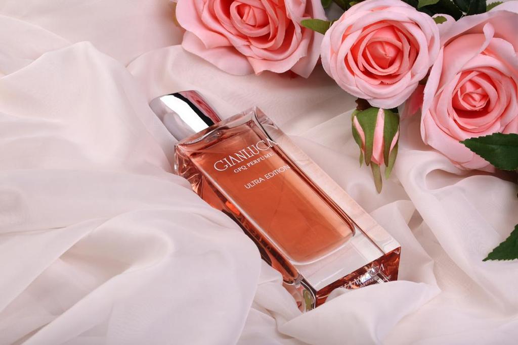تصویر  عطر زنانه جیانلوکا سیلور GIANLUCA PERFUME