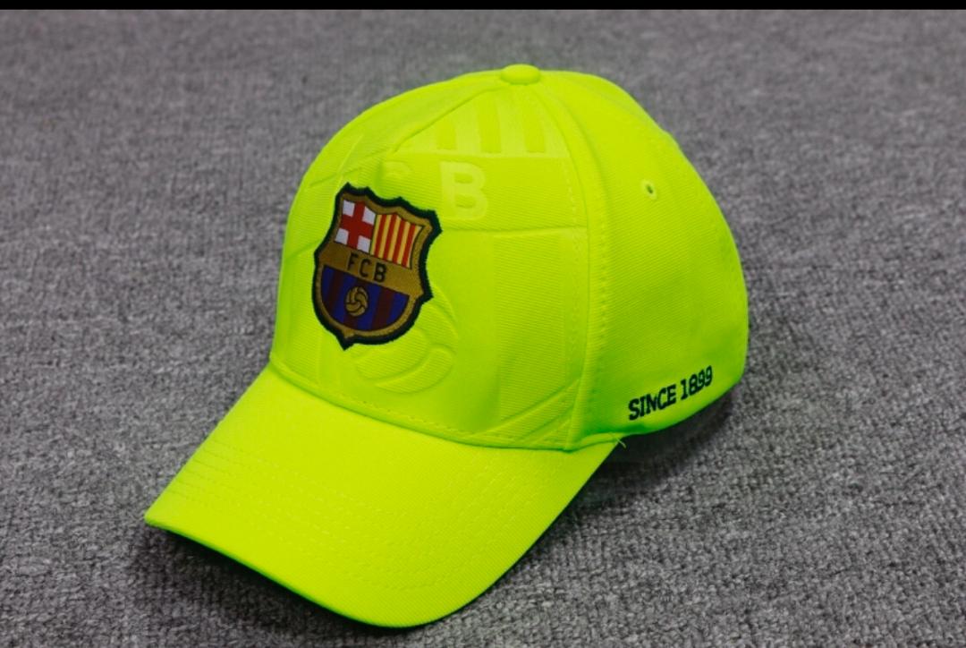 تصویر  کلاه باشگاهی – بارسلونا مدل B2