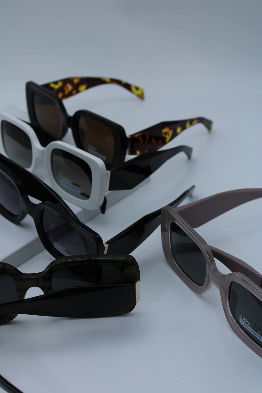 عینک آفتابی زنانه leke lk18610 C2