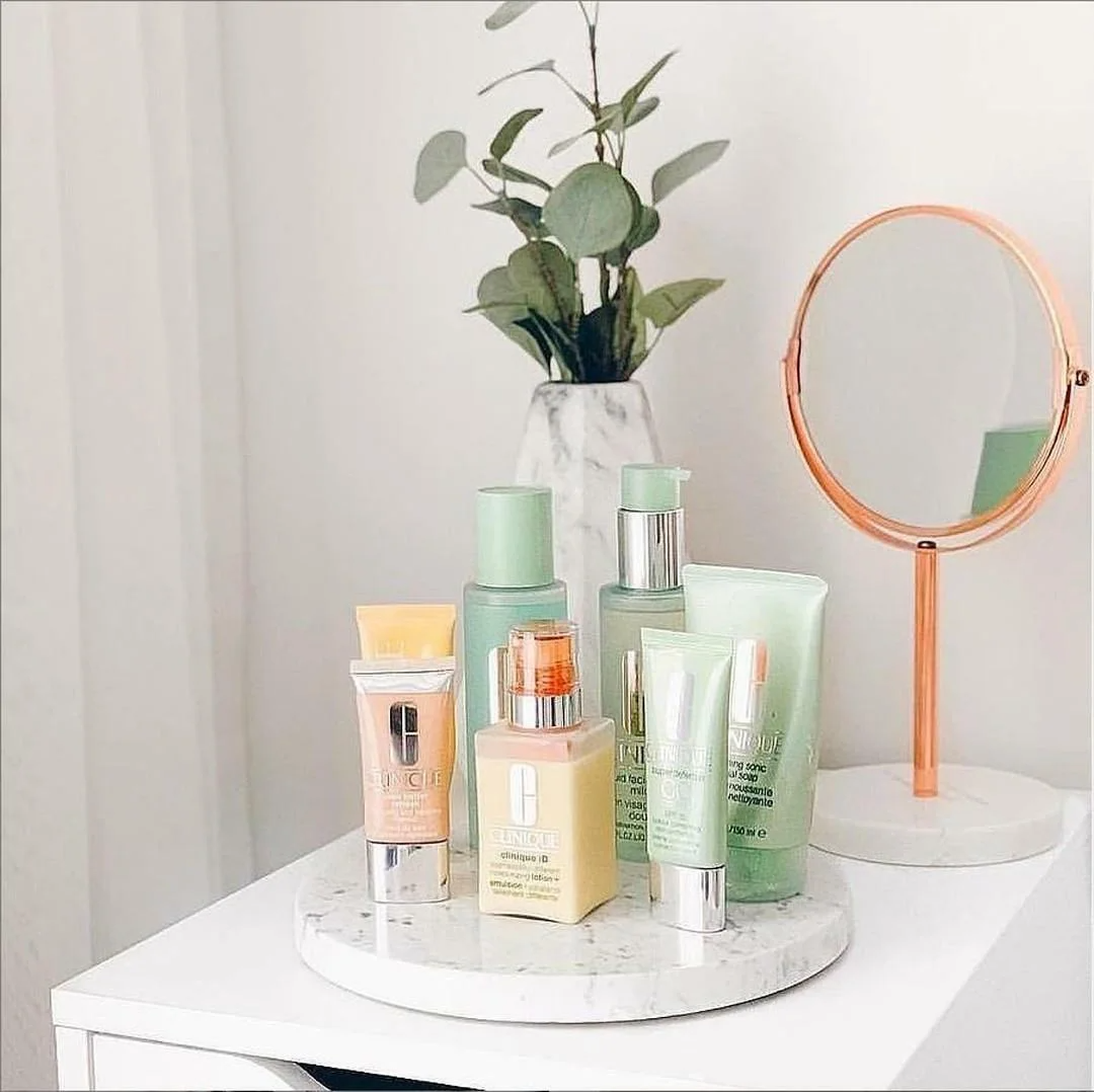 تونر کلینیک مخصوص پوست خشک و حساس