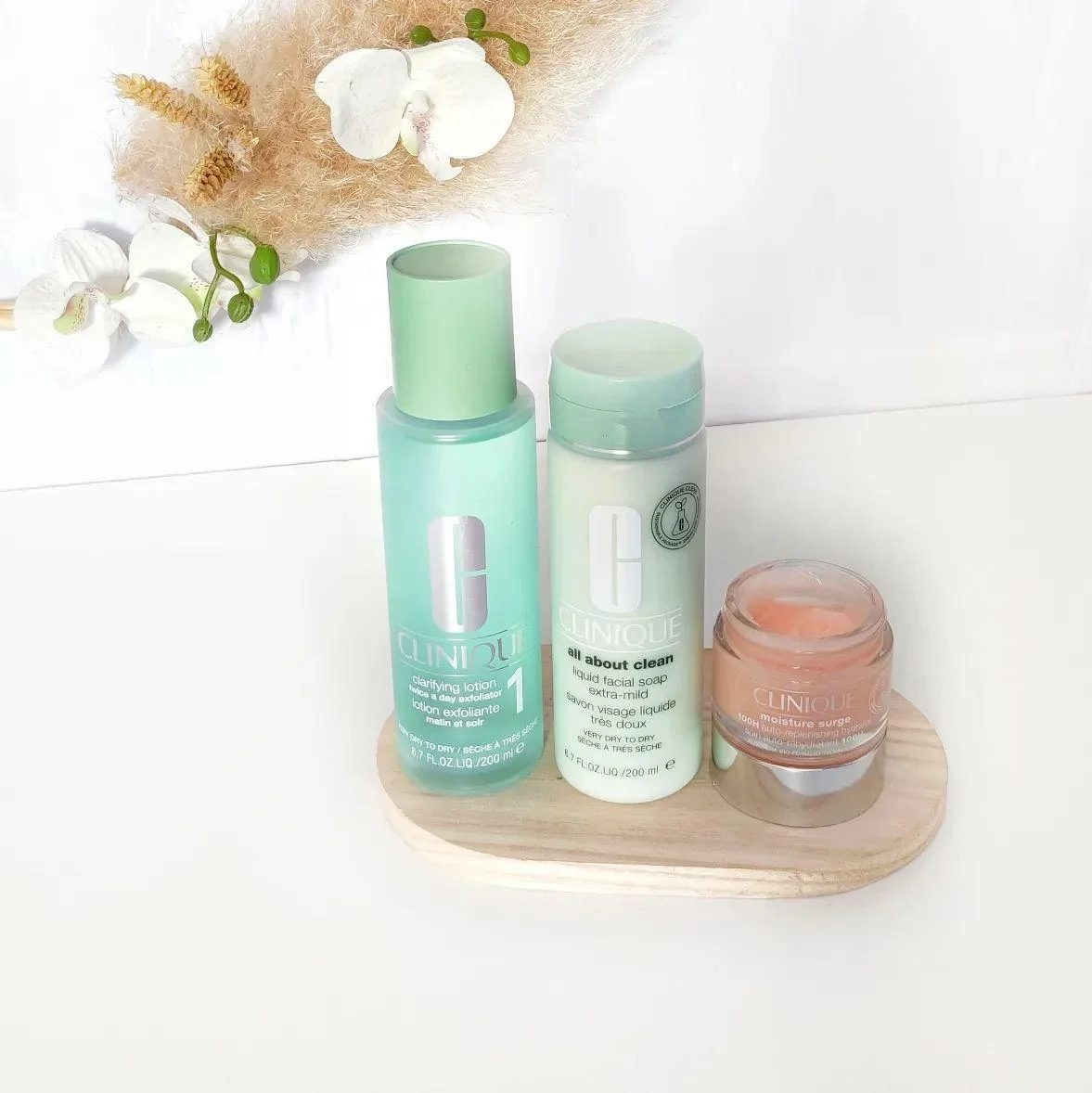 تونر کلینیک مخصوص پوست خشک و حساس