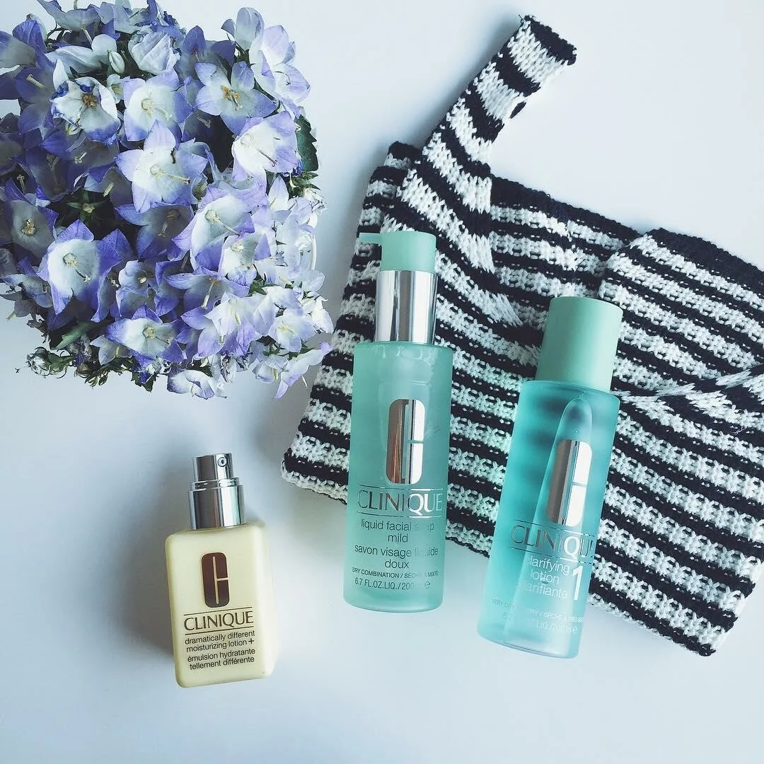 تونر کلینیک مخصوص پوست خشک و حساس