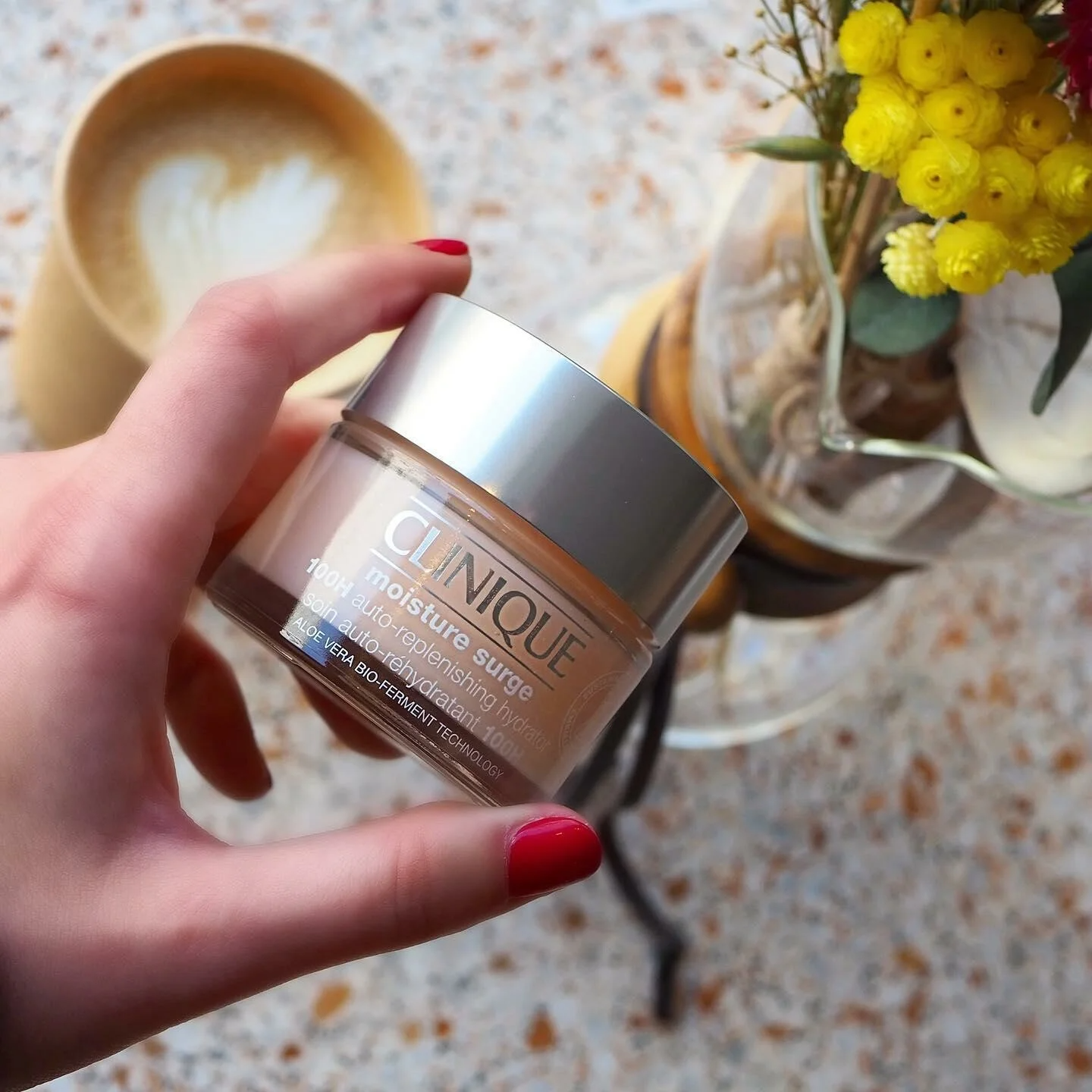 کرم آبرسان مویسچر 100 ساعته کلینیک اصل حجم 50 میل