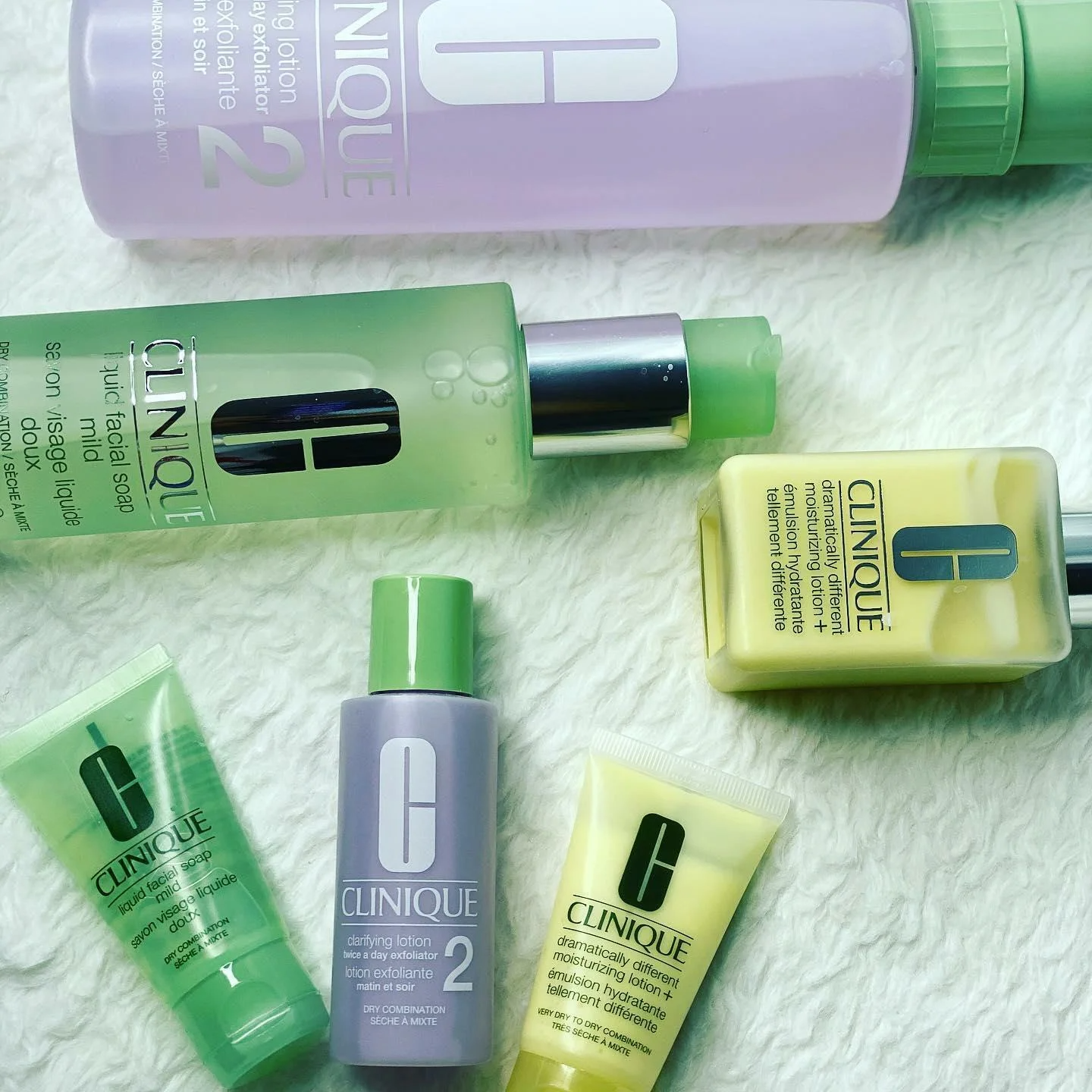 پک مراقبتی کلینیک مخصوص پوست چرب